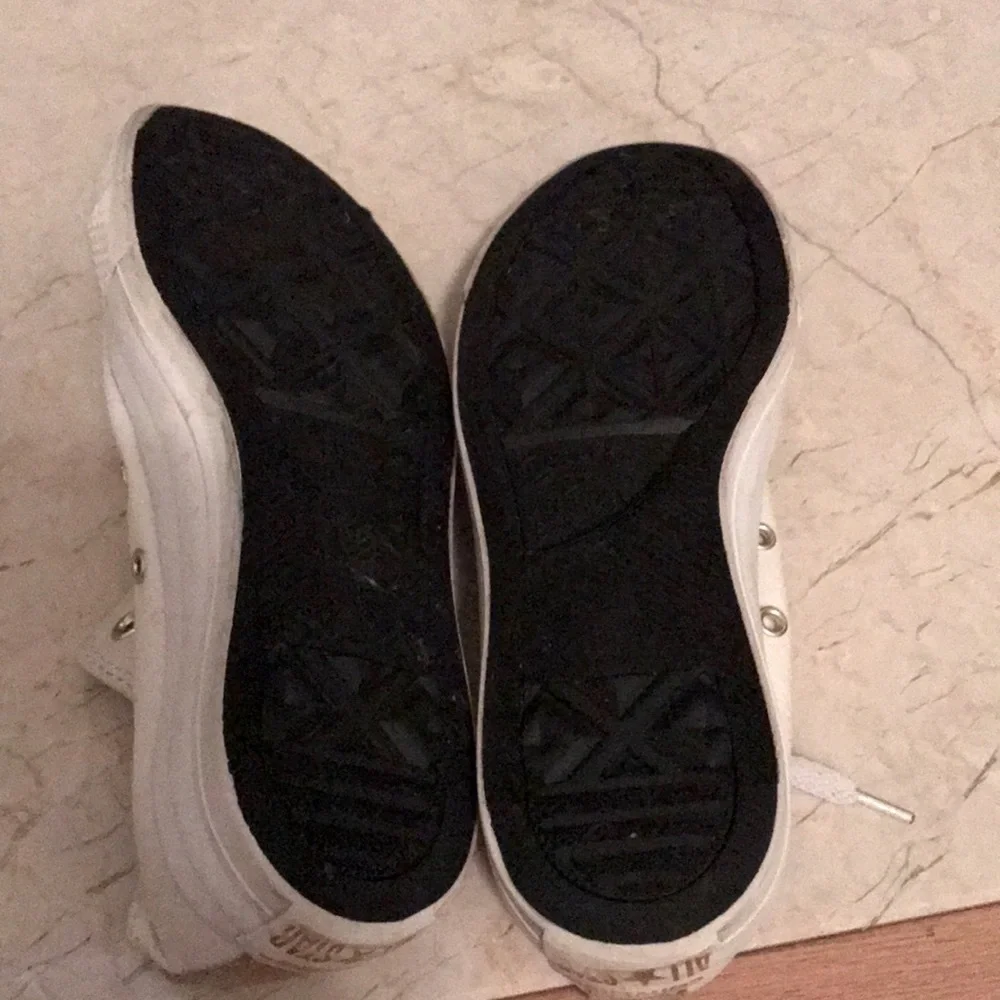 Converse with sneakers with gold capped toe size 8 - Picture 4 of 8